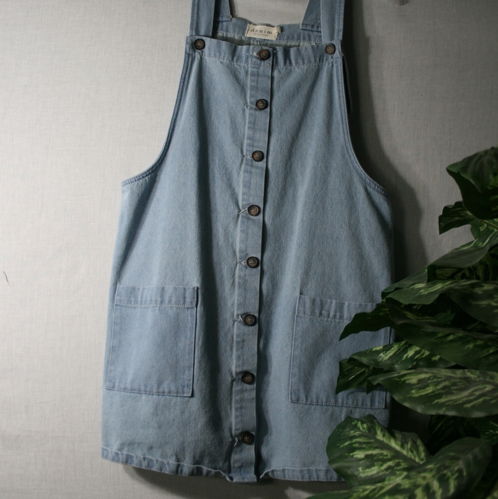 Denim button down dress with pockets